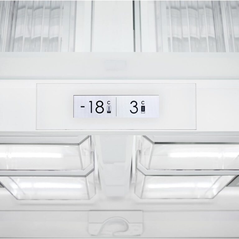 מקרר דגם ICBCL3650F