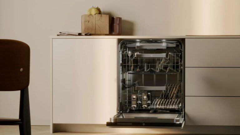 מדיח כלים AdoraDish V4000 אינטגרלי מלא פתוח